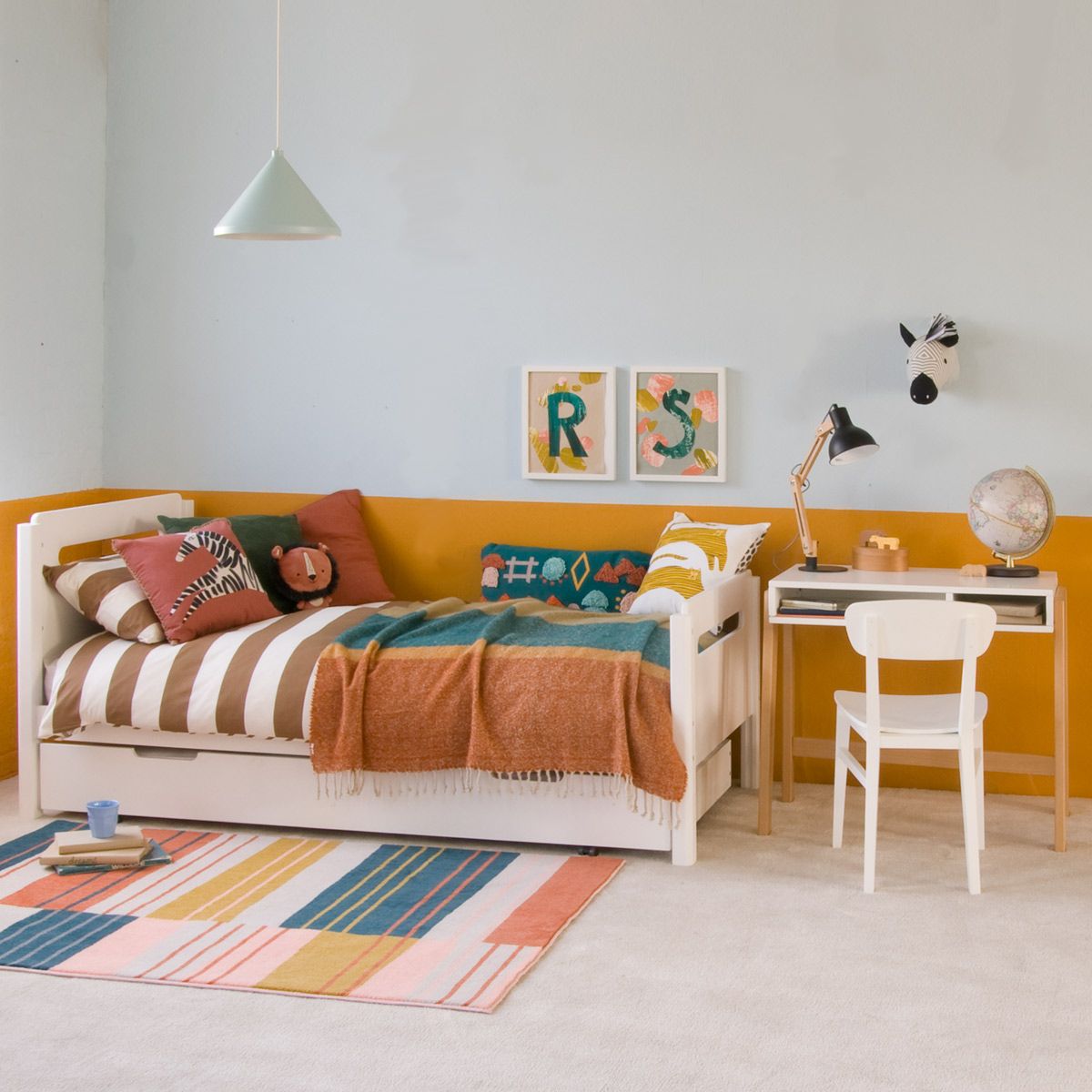 EDIT Single Bed with sleepover+storage trundle in Pure White