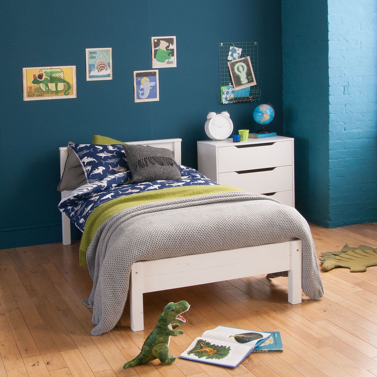 Classic Beech Bed with low footboard in Pure White